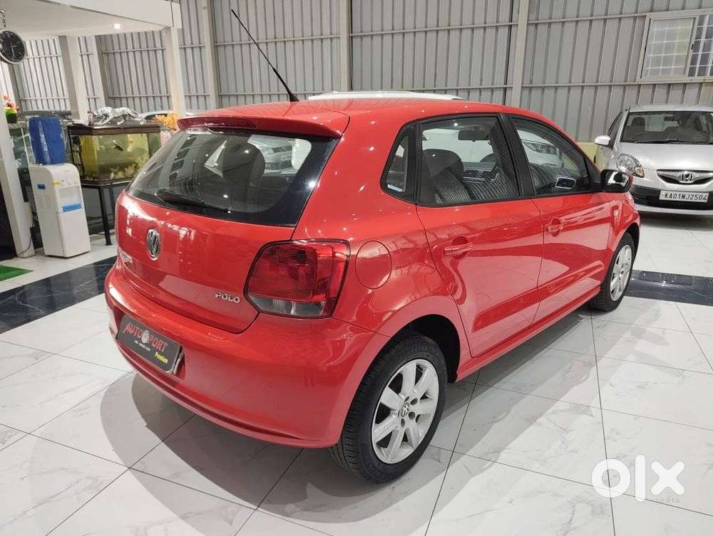 Volkswagen Polo Petrol Highline 1.2l, 2013, Petrol