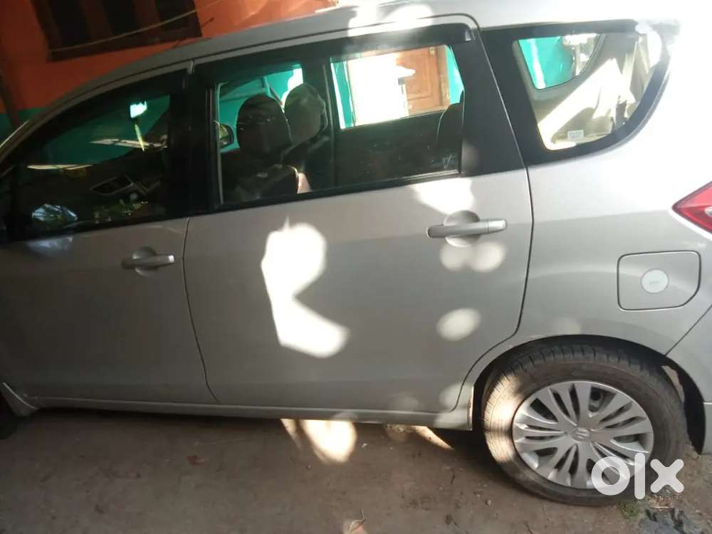 Maruti Suzuki Ertiga 2014 Diesel 84000 Km Driven