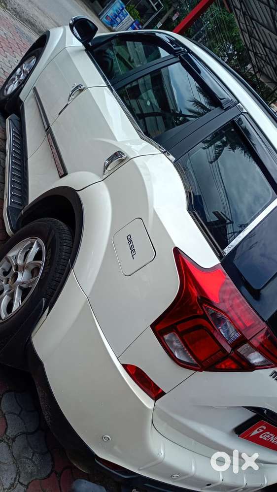 Mahindra Xuv500 W7 At, 2018, Diesel