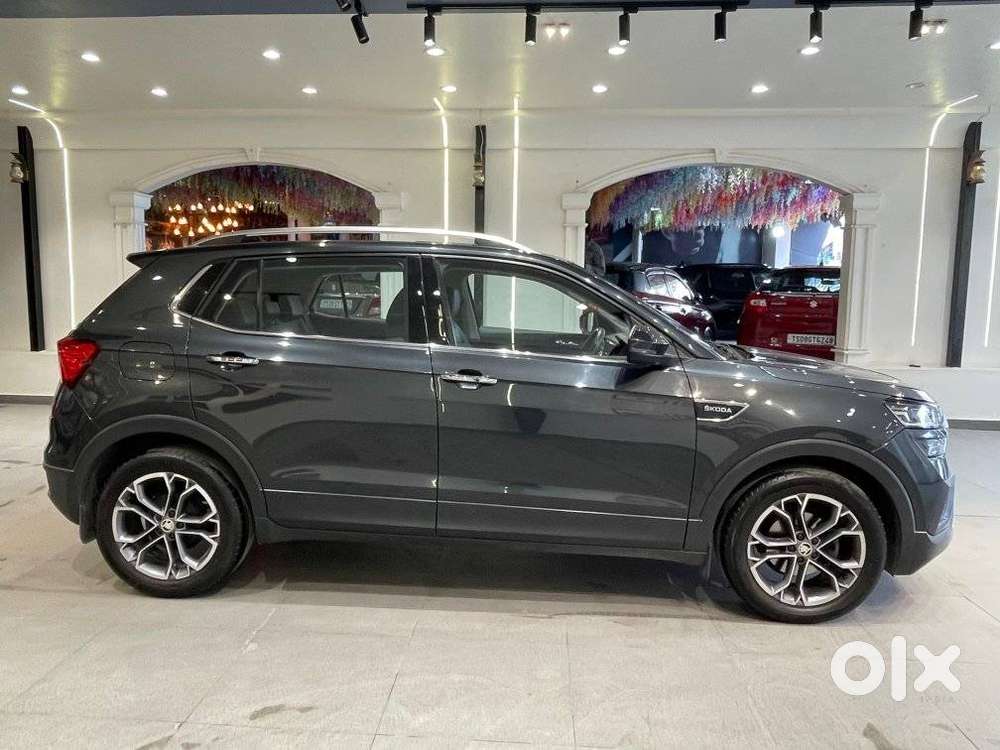Skoda Kushaq 1.0 Tsi Style, 2022, Petrol