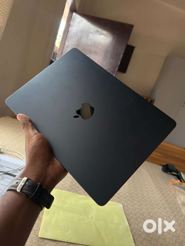 MAC M5 AIR