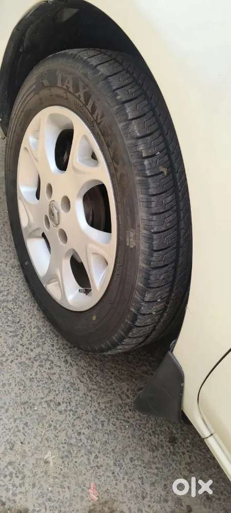 Renault Scala Rxl Petrol 2013