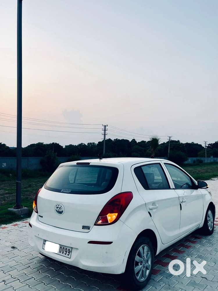 Hyundai I20 Diesel Manual 2012