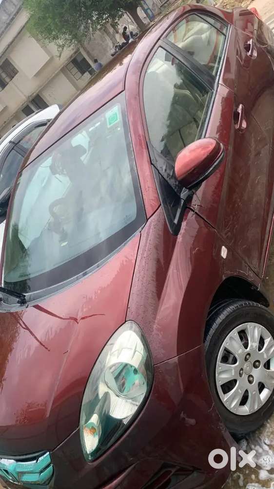 Honda Amaze Petrol 2015