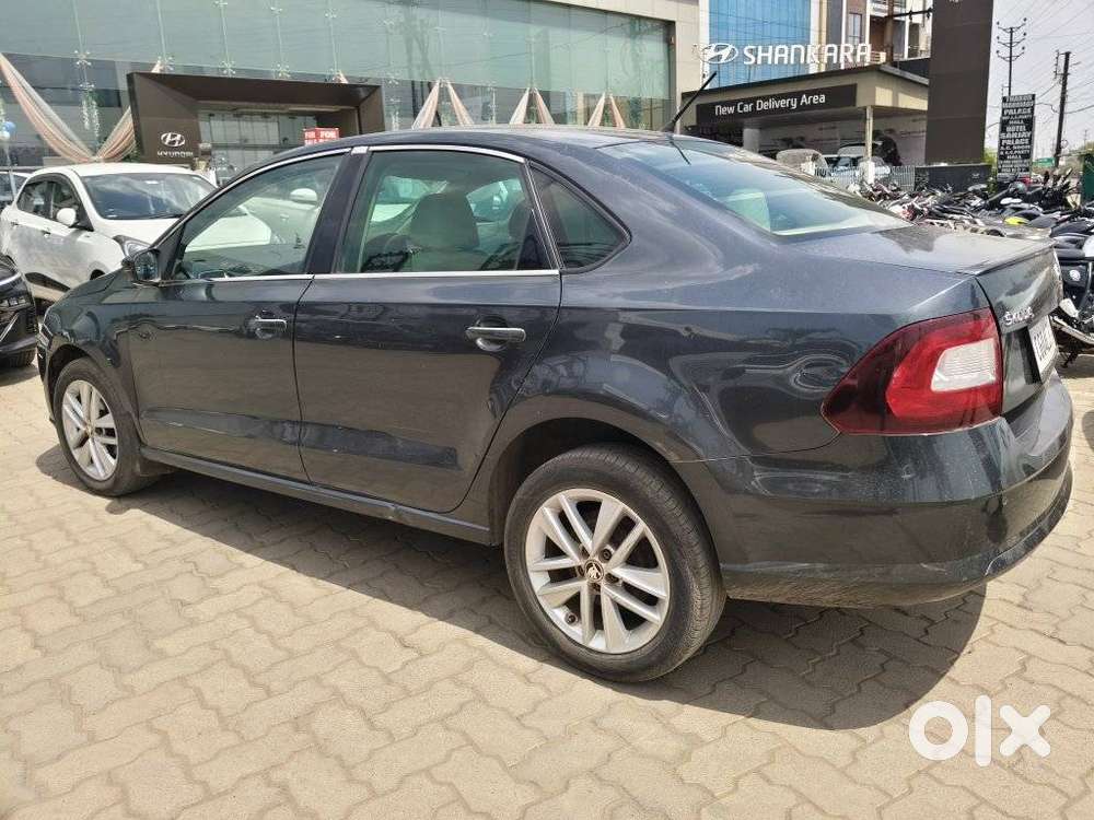 Skoda Rapid [2016-2020] 1.5 Style Plus Tdi At, 2017, Diesel