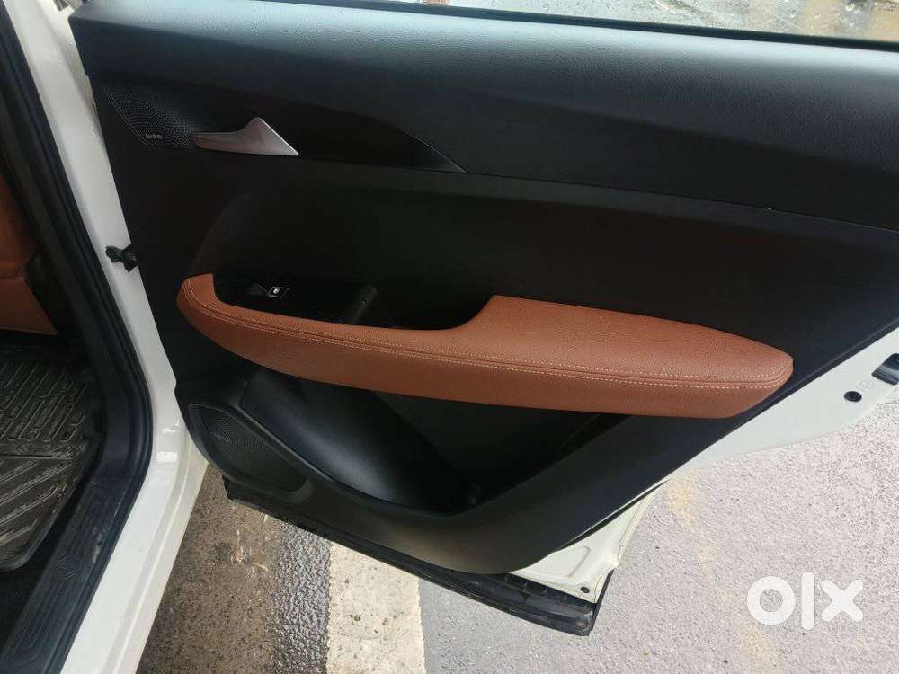 Mg Hector Plus 1.5 Sharp Turbo Cvt 6 Str, 2021, Petrol