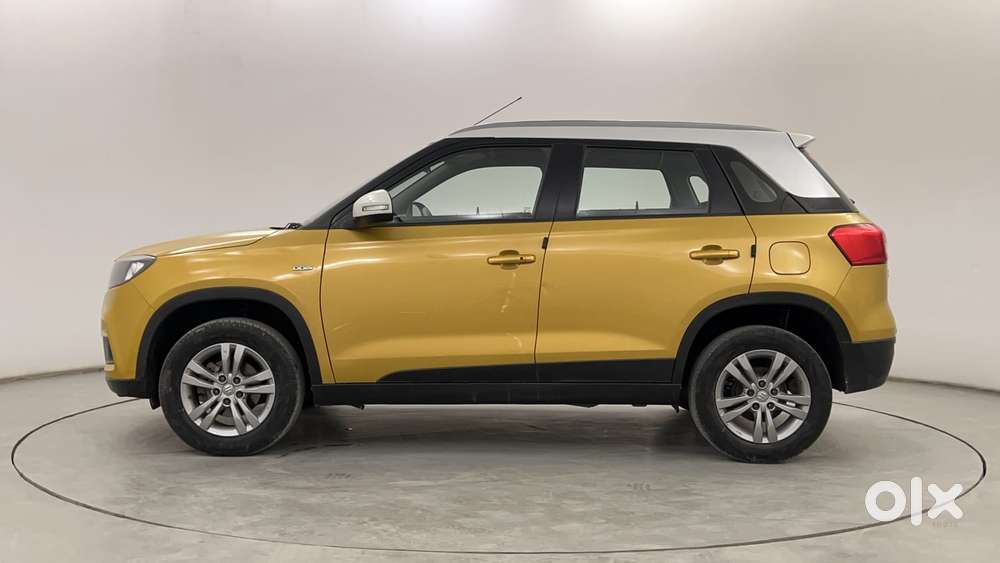 Maruti Suzuki Vitara Brezza Zdi Plus Dual Tone, 2016, Diesel