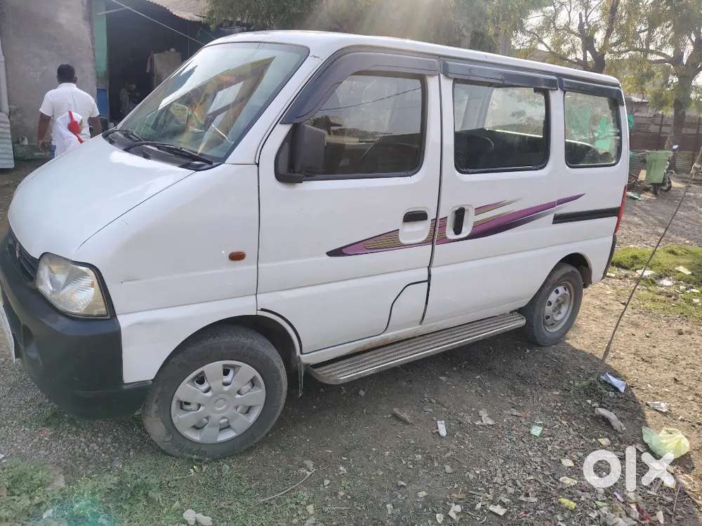 Maruti Suzuki Eeco Smiles 2015