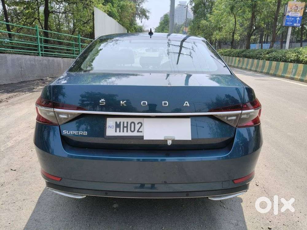 Skoda Superb 2.0 Tsi At L&k, 2021, Petrol