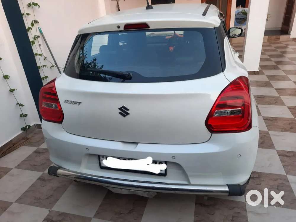 Maruti Suzuki Swift Zxi Petrol - 85,000 Km Driven