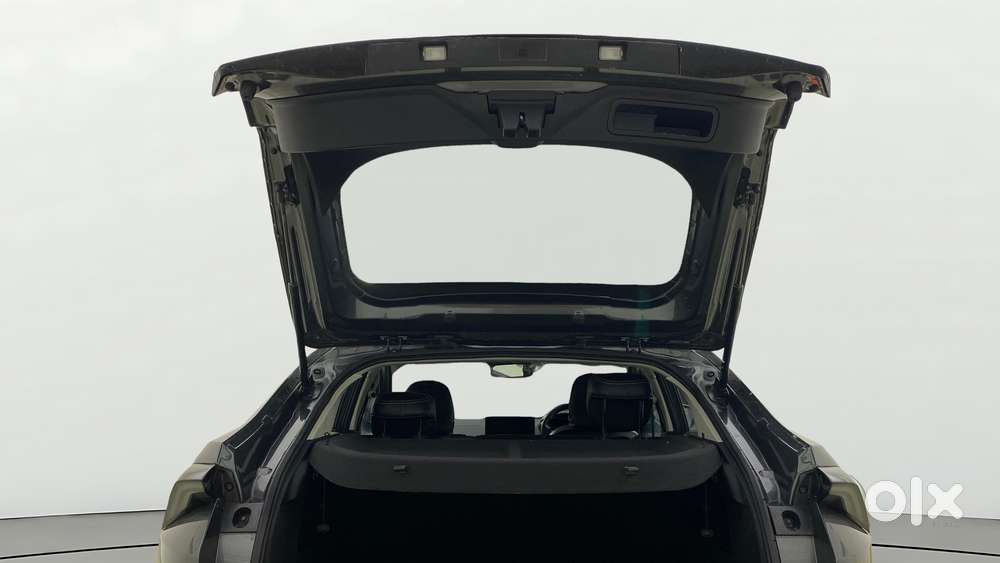 Tata Curvv Pure Plus S 1.2 Revotron Petrol 7dca, 2025, Petrol