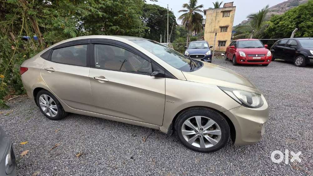 Hyundai Verna 2011-2014 1.4 Cx, 2012, Petrol
