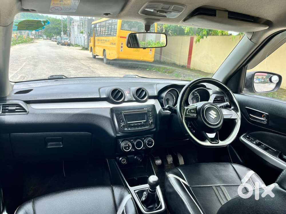 Maruti Suzuki Swift Vvt Zxi, 2018, Petrol