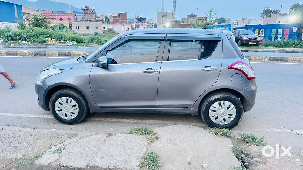 Maruti Suzuki Swift Ddis Vdi, 2013, Petrol