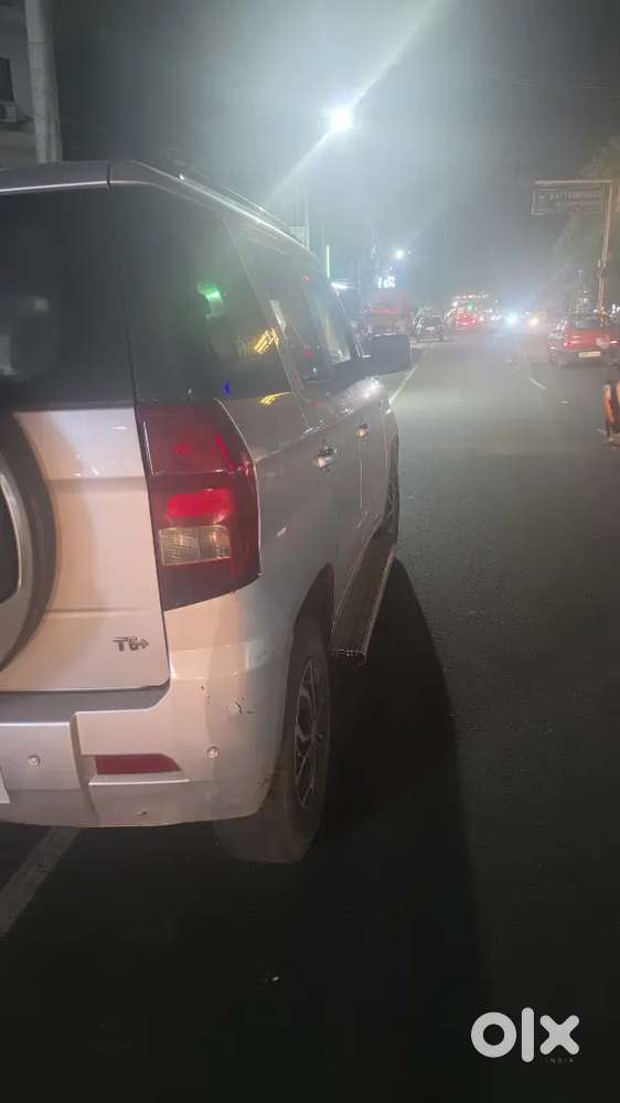 Mahindra Tuv 300 2018
