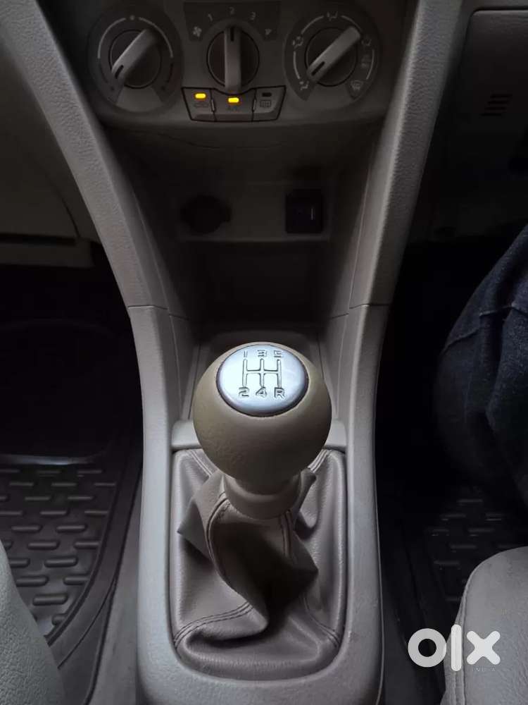Maruti Suzuki Ertiga 1.5 Zxi, 2013, Petrol