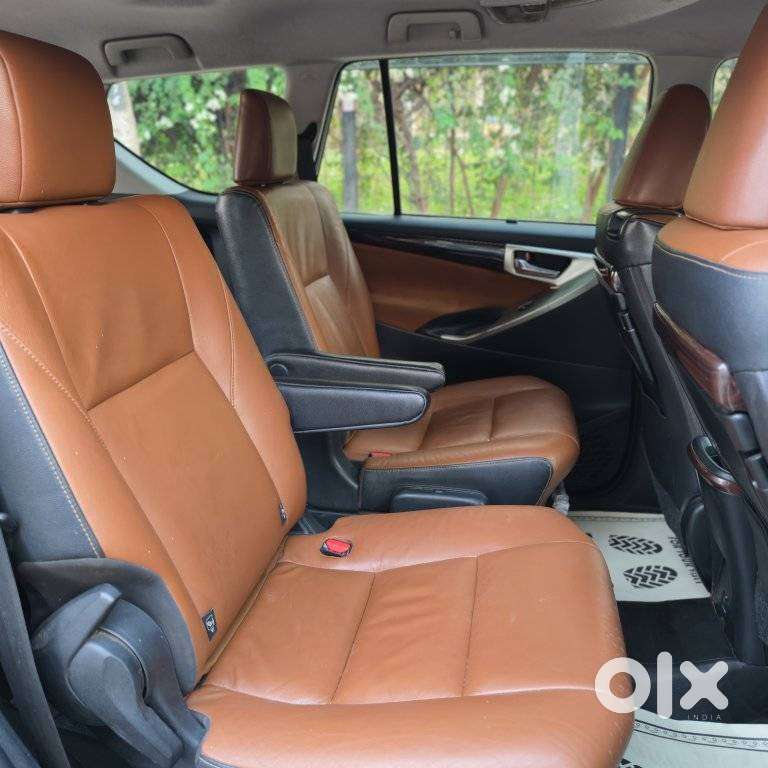 Toyota Innova Crysta 2.8 Z, 2016, Diesel