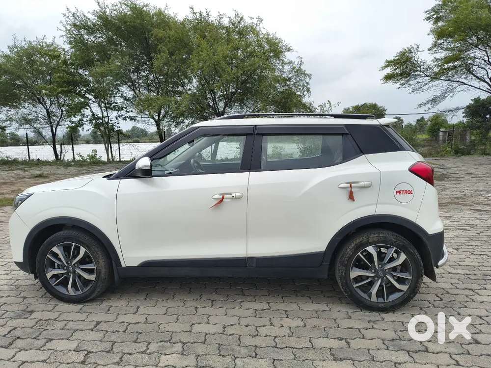 Mahindra Xuv300 W8 2021 Manual With 7 Airbags 5 Star Rating