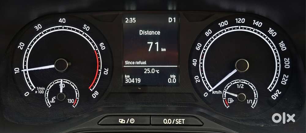 Skoda Kushaq 1.0 Tsi Style At, 2022, Petrol