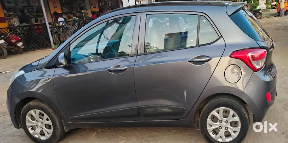 Hyundai Grand I10 Sportz 2015
