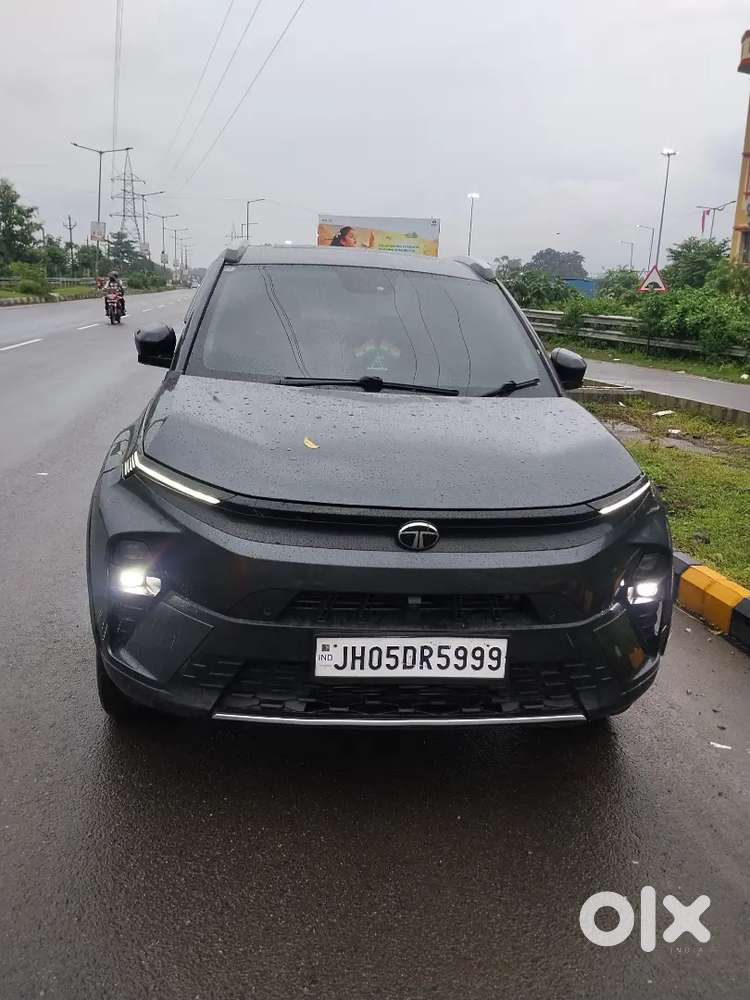 Tata Nexon Creative Plus With Sunroof 2024