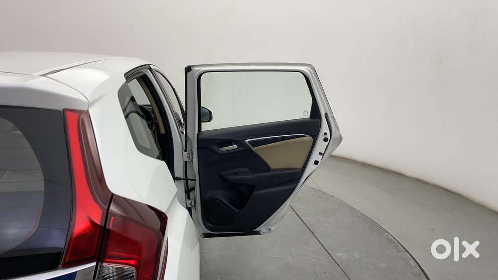 Honda Jazz V Cvt, 2017, Petrol