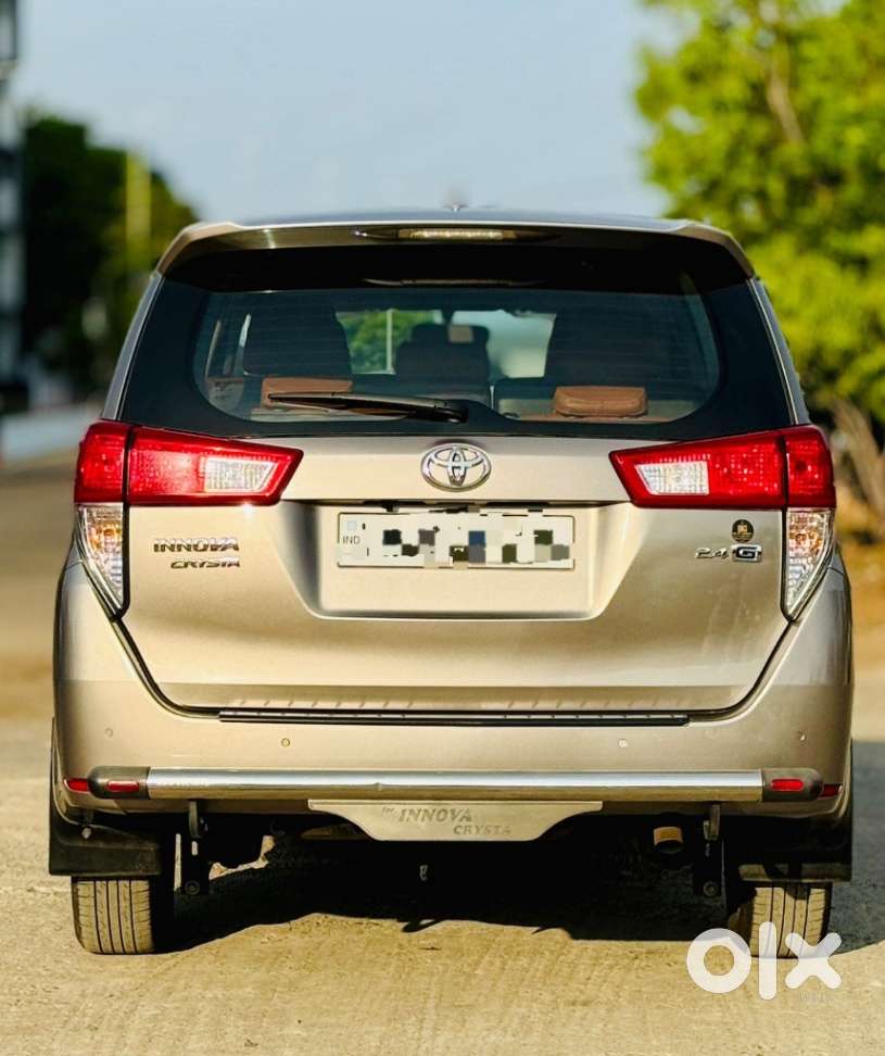 Toyota Innova Crysta 2.4 G Mt, 2021, Diesel