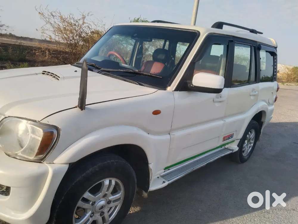 Mahindra Scorpio
