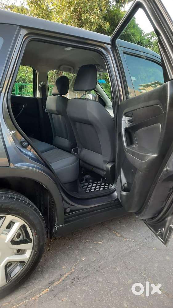 Maruti Suzuki Vitara Brezza 1.5 Lxi, 2020, Petrol