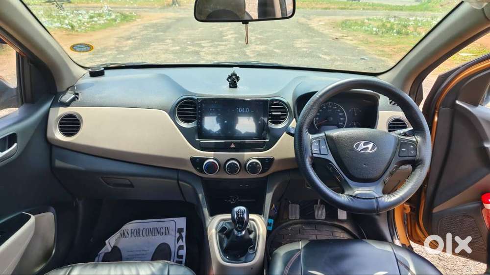 Hyundai Grand I10 Orange