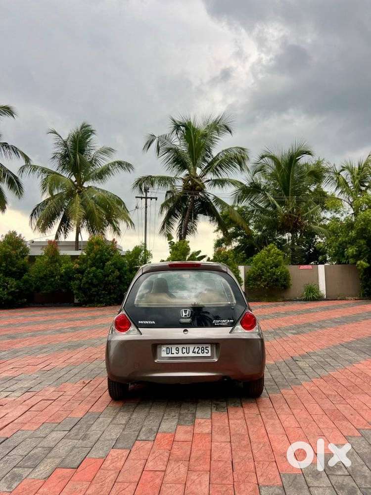 Honda Brio Vx Mt, 2012, Petrol