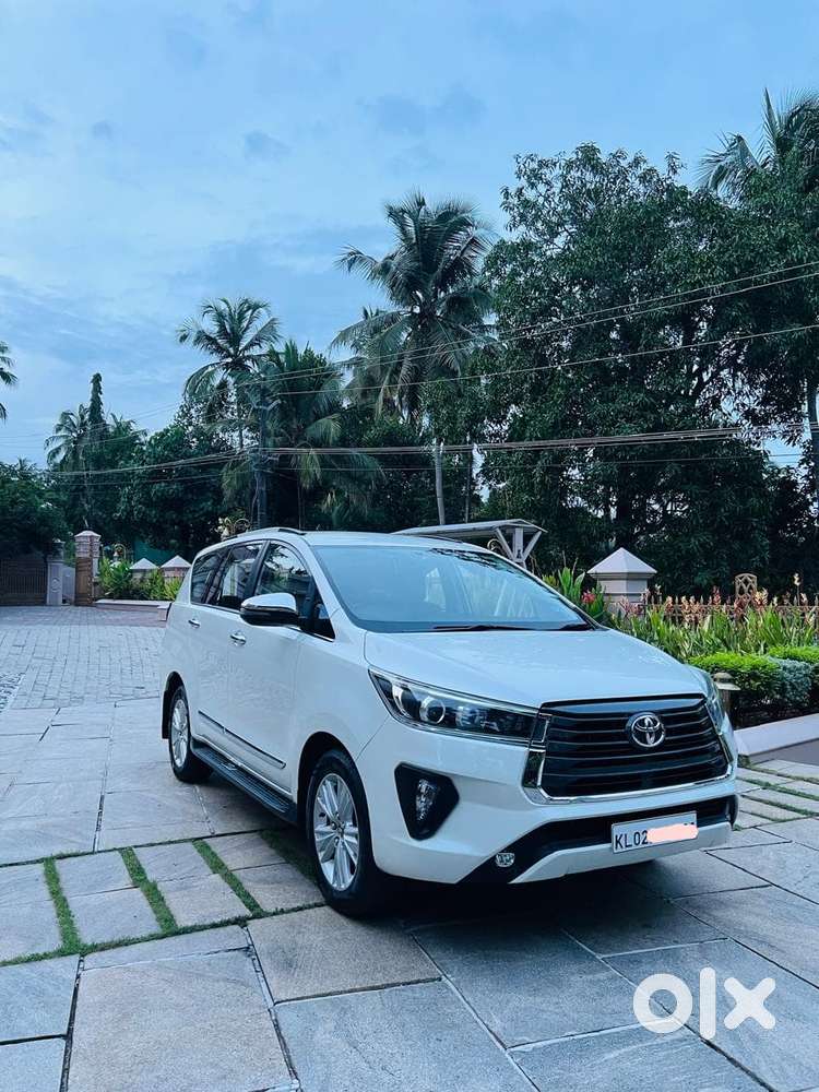 Toyota Innova Crysta 2.8z Automatic, 2019, Diesel