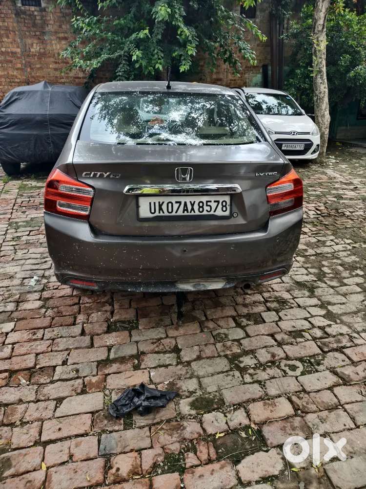 Honda City 1.5 V Petrol 2013
