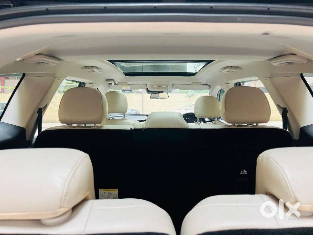 Mahindra Xuv700 2.2 Ax 7 Diesel At Luxury Pack Str, 2022, Diesel