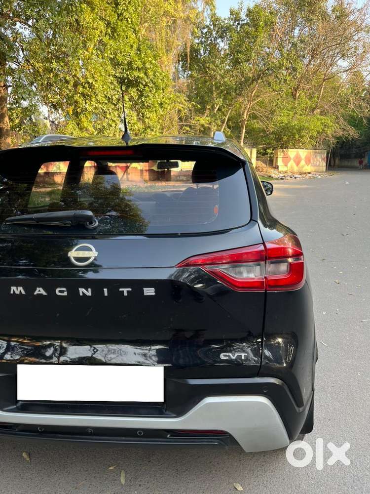 Nissan Magnite 1.0 Xv Premium Turbo Cvt, 2022, Petrol