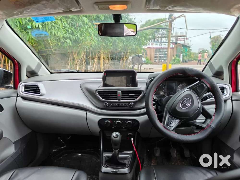 Tata Altroz Xm Plus Petrol, 2020, Petrol