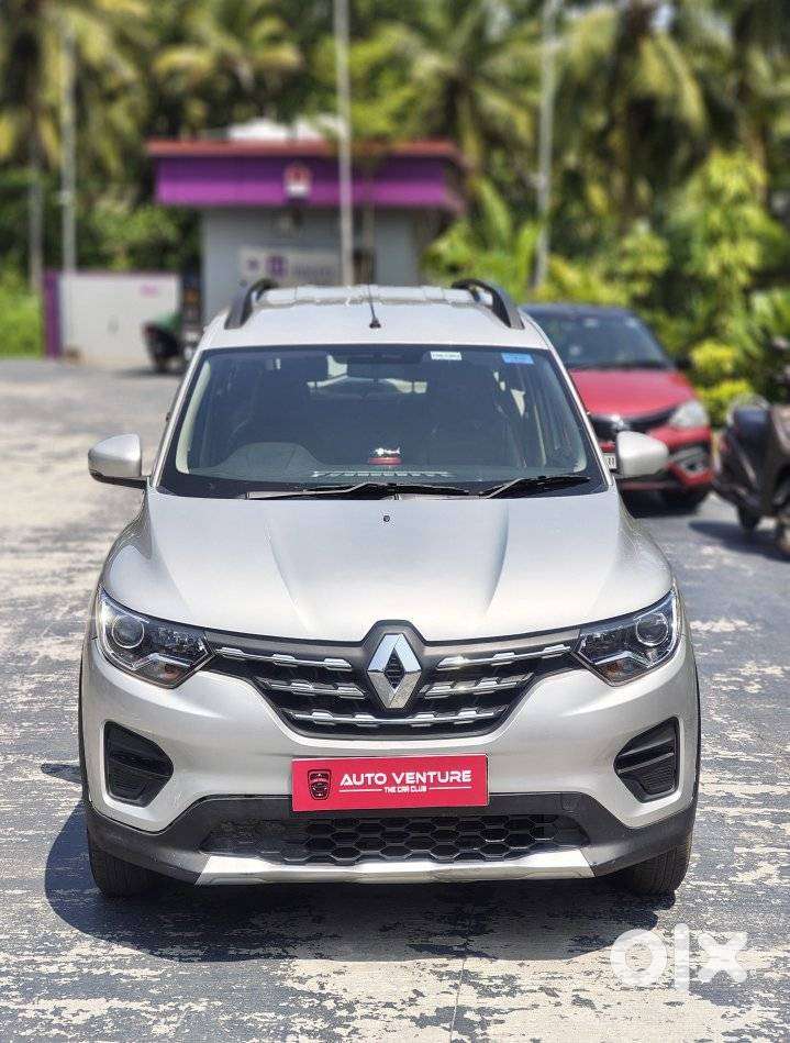 Renault Triber Rxt, 2021, Petrol