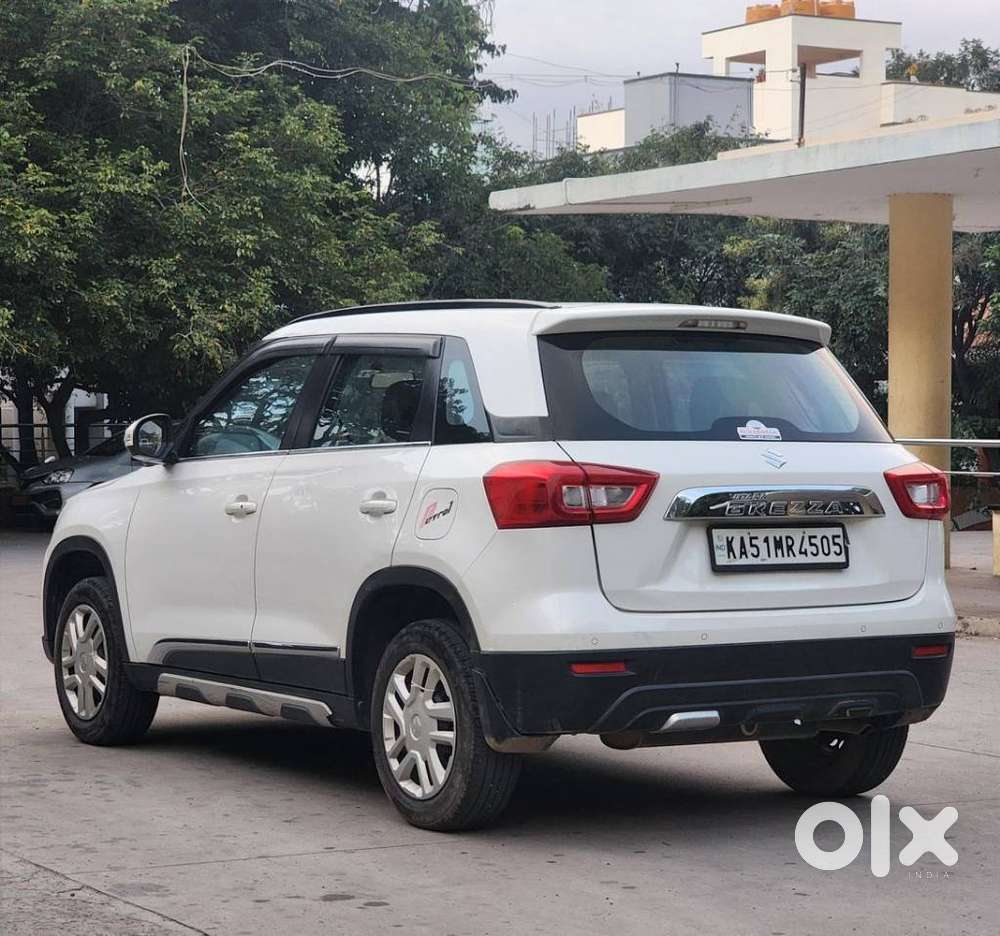 Maruti Suzuki Brezza 1.5 VXI SMART HYBRID, 2021, Petrol