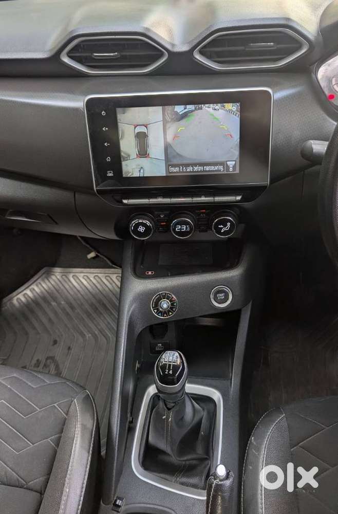 Nissan Magnite 1.0 Xv Premium Dual Tone, 2021, Petrol