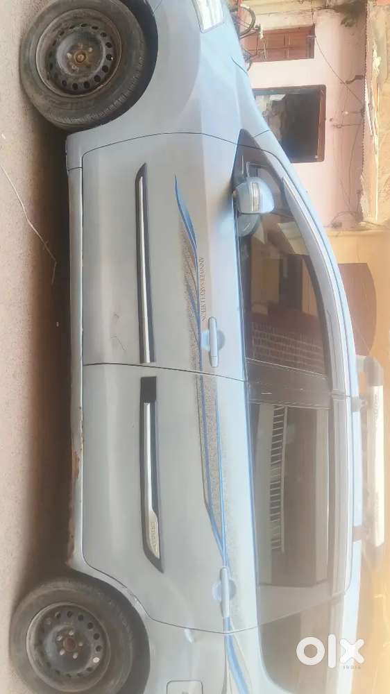 Maruti Suzuki Ertiga 2012