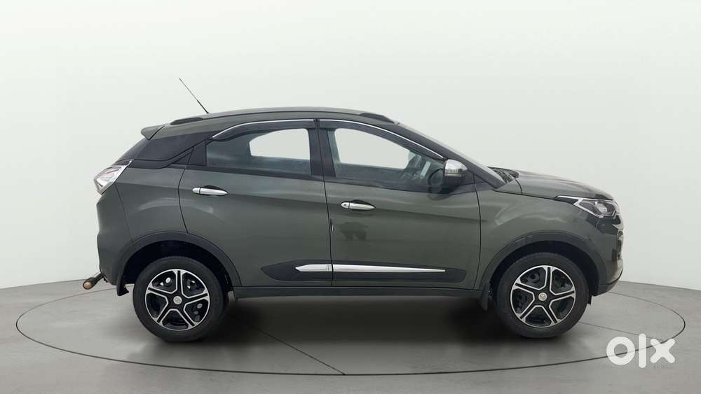Tata Nexon 1.5 Revotorq XM Plus (S), 2022, Diesel