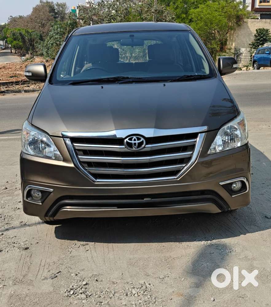 Toyota Innova 2.5 V 7 Str, 2015, Diesel