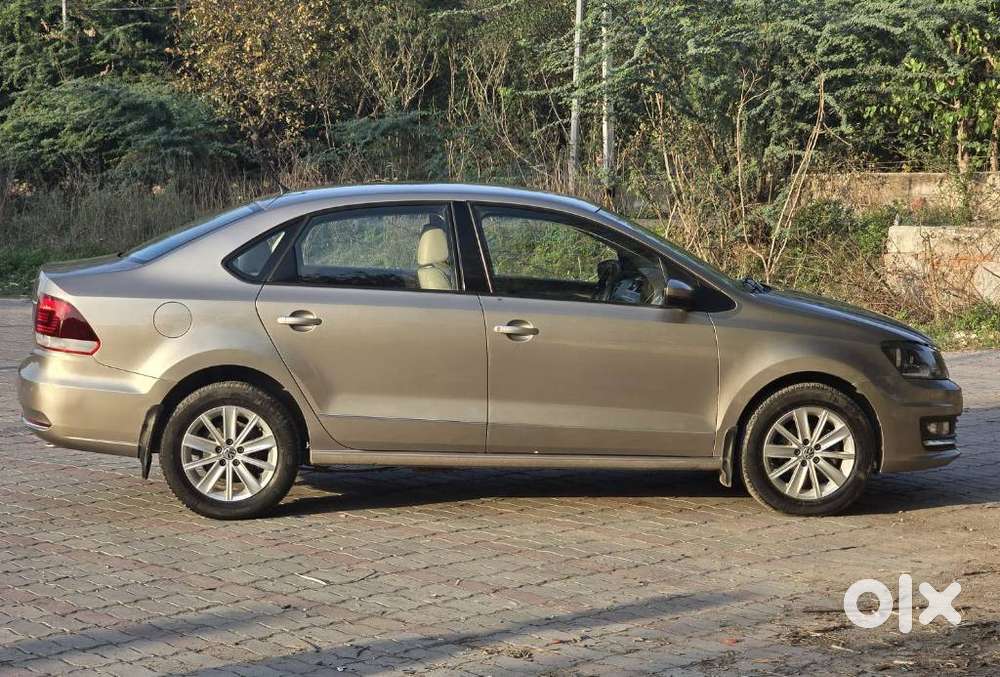 Volkswagen Vento 2013-2015 1.6 Highline, 2017, Petrol