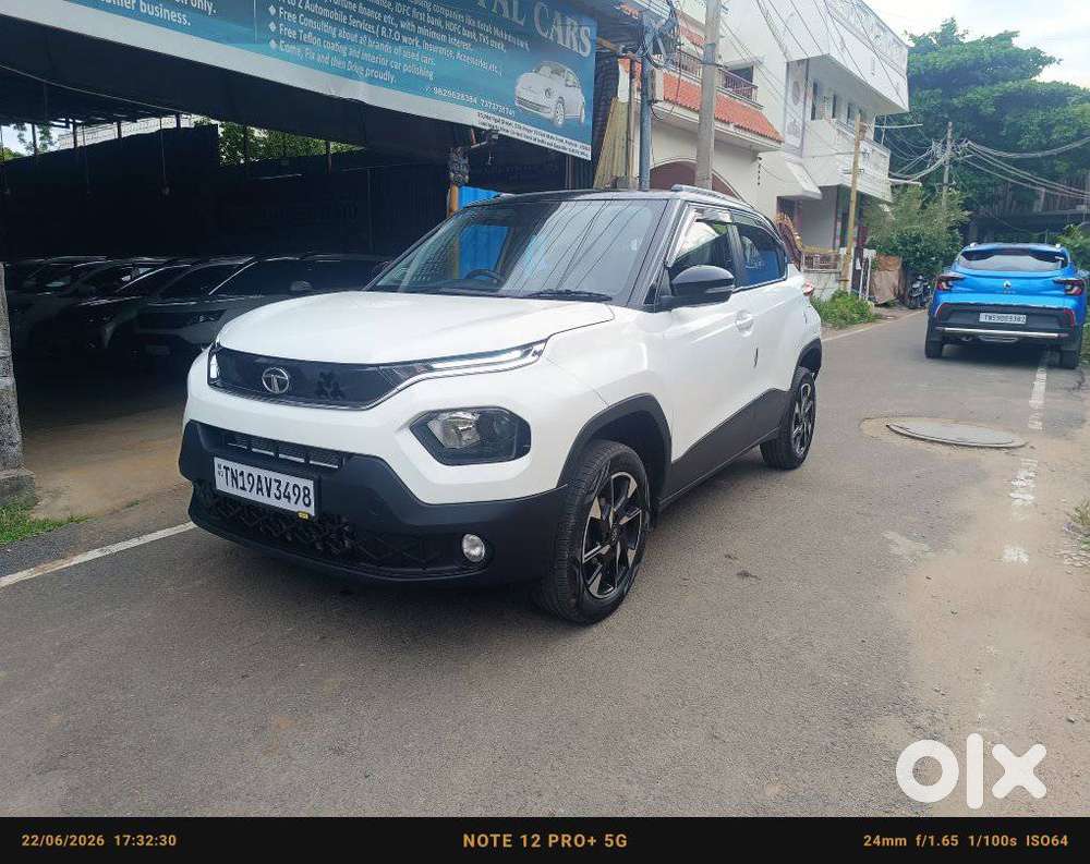 Tata Punch Creative Dual Tone Mt Sunroof, 2023, Petrol