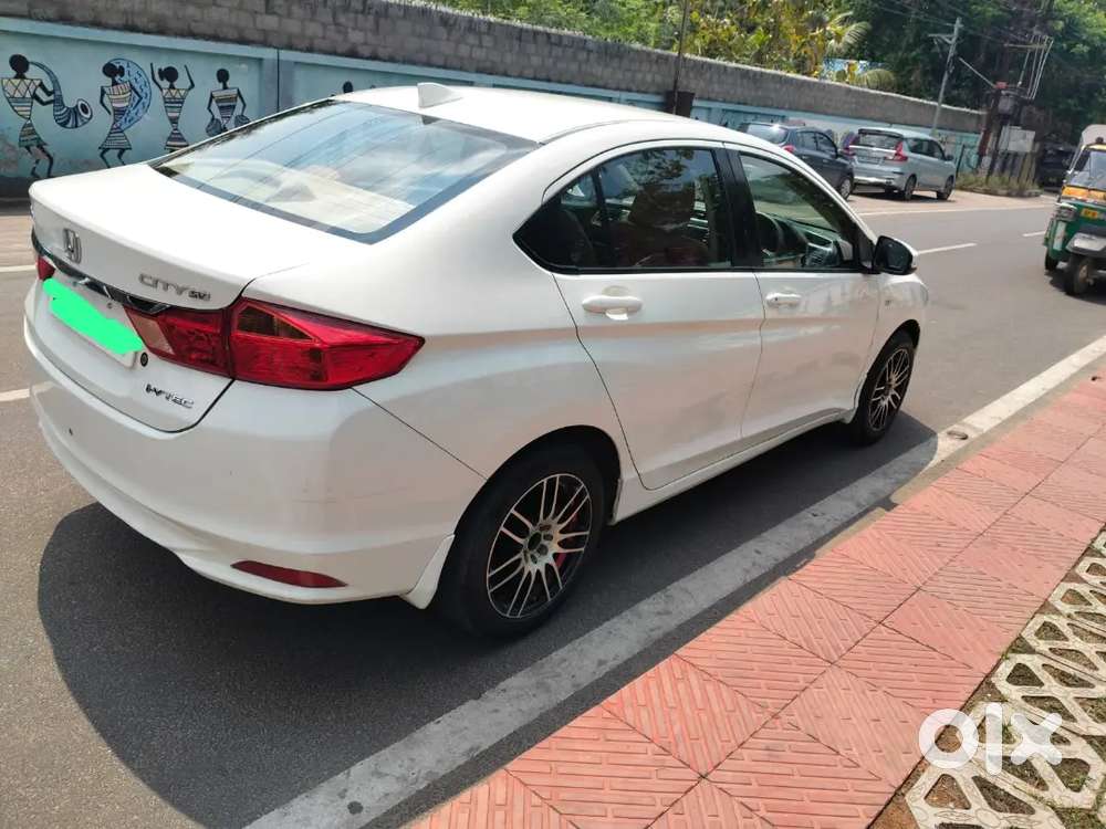 Honda City 2014 Petrol 124000 Km Driven