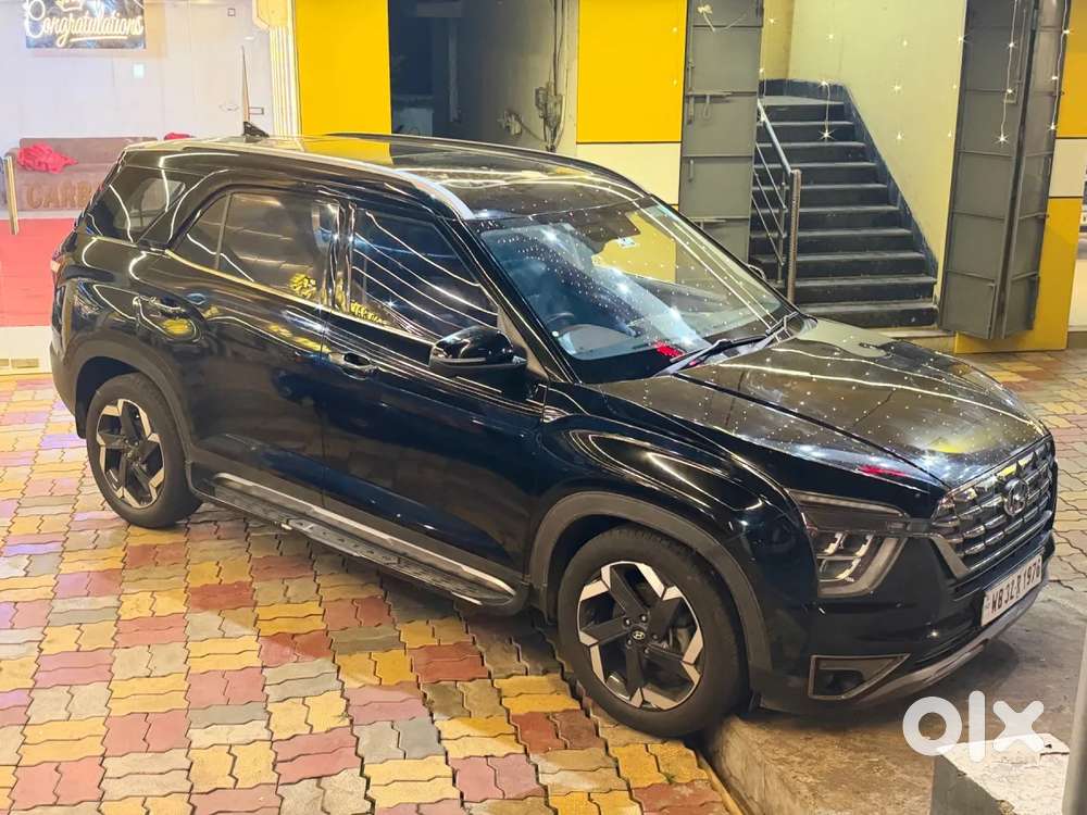 Hyundai Alcazar Platinum 7 Str 1.5 Turbo Petrol Adventure, 2023, Pet..