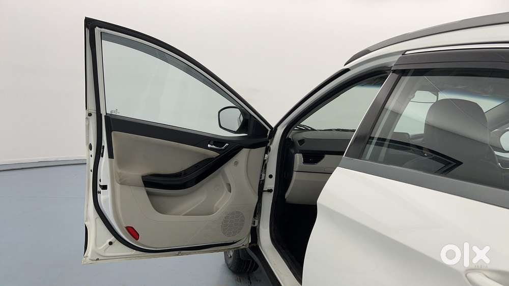 Tata Nexon 1.2 Revotron Xz Plus, 2021, Petrol