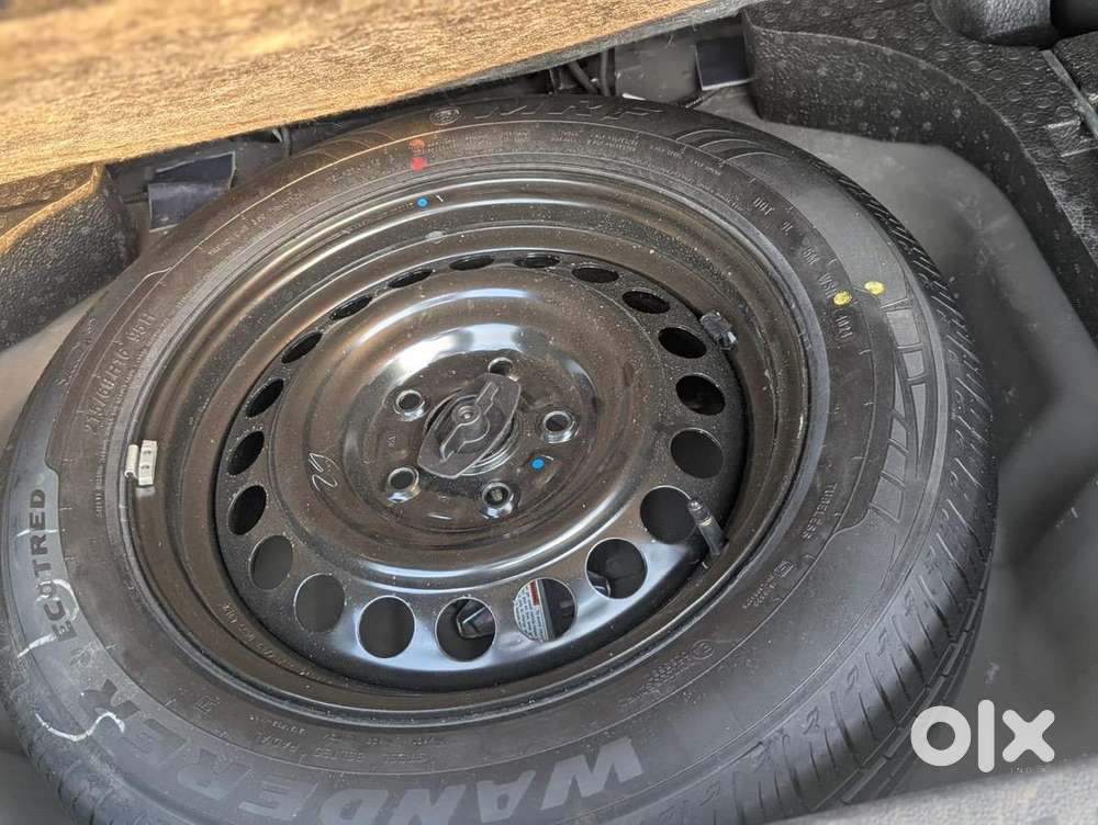 Maruti Suzuki Brezza 2024 Petrol 14000 Km Driven