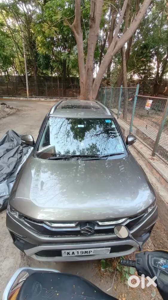 2023/dec Brezza Zxi Petrol  1st Owner Excellent Condition