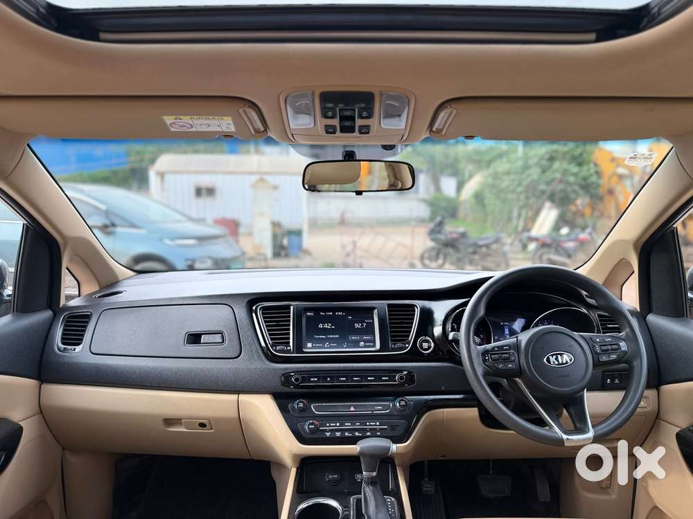 Kia Carnival Prestige, 2021, Diesel